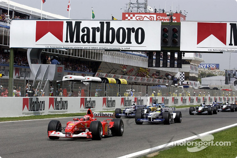 start: Michael Schumacher taking lead front, Ralf Schumacher