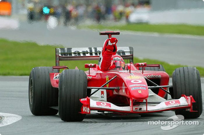 8º Michael Schumacher - 18 corridas - De San Marino 2003 até Espanha 2004 - Ferrari