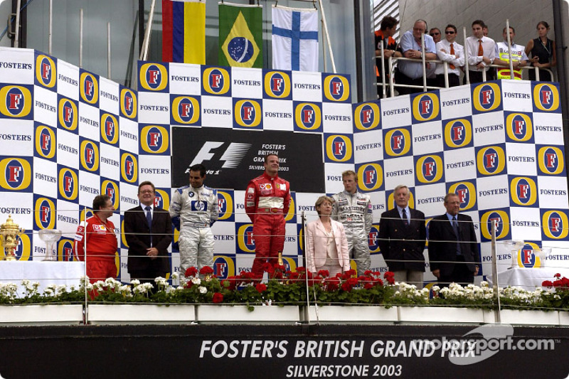 Podio de F1 en Silverstone 2003: 1. Rubens Barrichello, 2. Juan Pablo Montoya, 3. Kimi Räikkönen