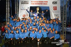 Petter Solberg and co-driver Phil Mills celebrate WRC title with the Subaru World Rally Team