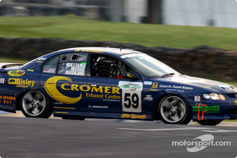 59 Cromer Exhaust Racing Holden VX Commodore Steve Williams, Graham