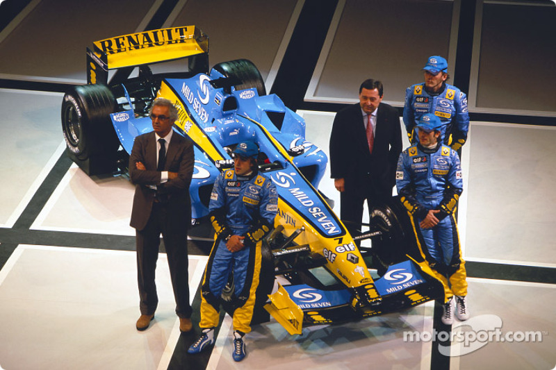 2004 - Renault R24
