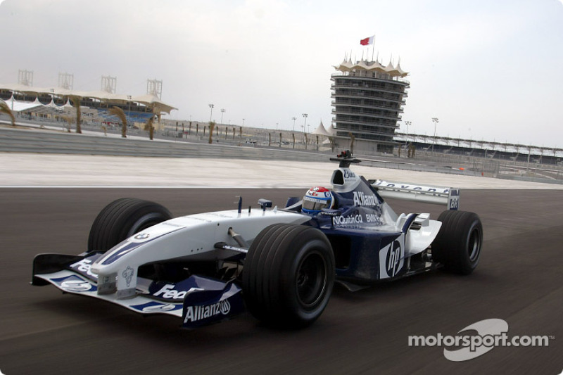 Marc Gene, Williams BMW around Bahrain International Circuit