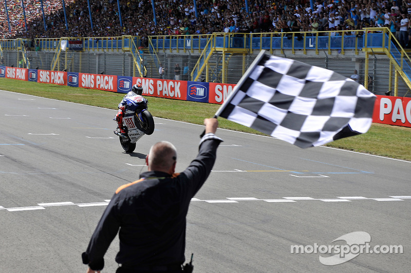 Jorge Lorenzo, Fiat Yamaha Team takes the checkered flag