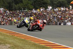 Casey Stoner, Ducati Marlboro Team y Valentino Rossi, Fiat Yamaha Team