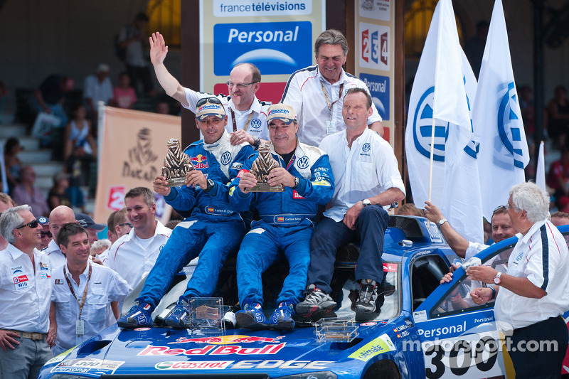 Podium: car category third place Carlos Sainz and Lucas Cruz Senra