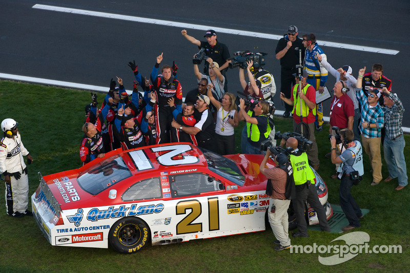 8. 2011 Daytona 500 - The upset