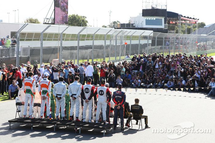 Foto tradicional de grupo, pilotos
