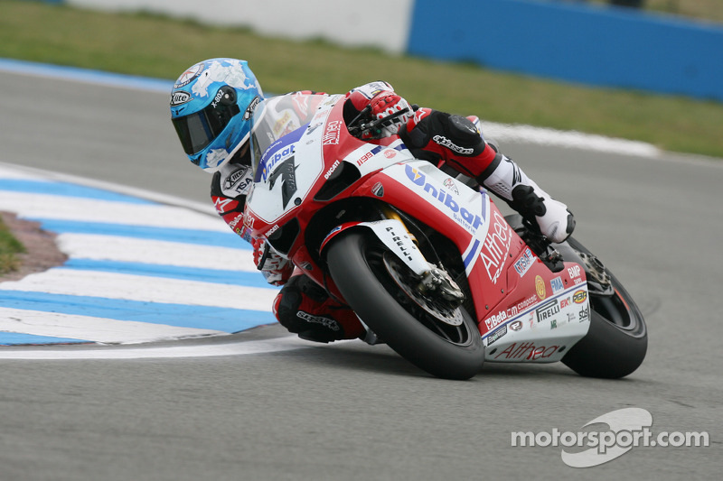 Carlos Checa (Superbike-Weltmeister 2011)