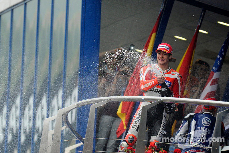 Podio: tercer lugar Nicky Hayden, Ducati Team