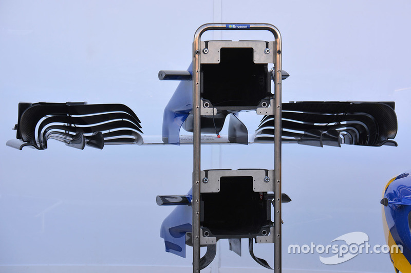 Sauber C35: Nase