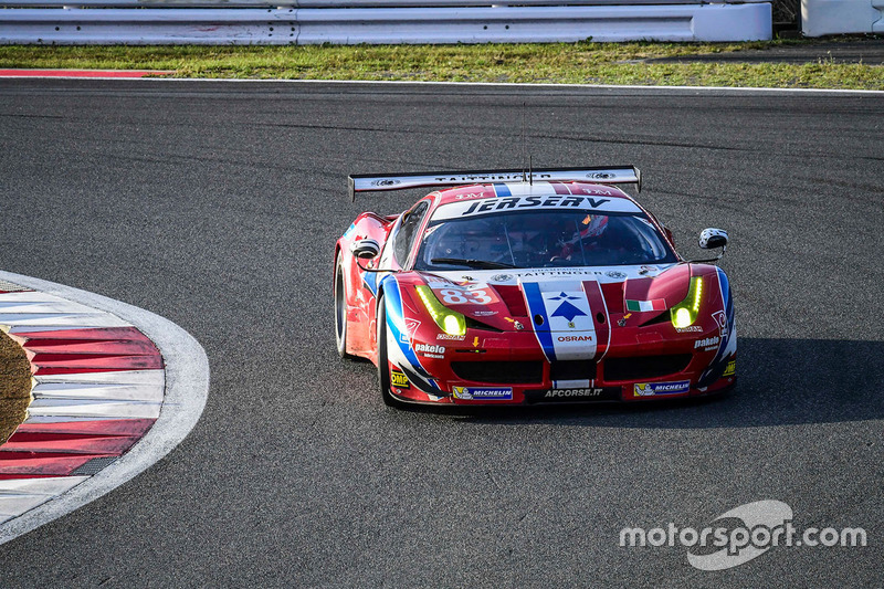 2. LMGTE Am: #83 Ferrari 458 Italia: Francois Perrodo, Emmanuel Collard, Rui Aguas
