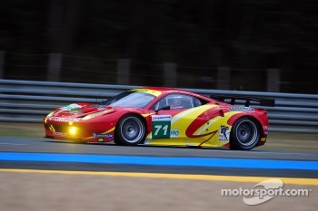 #71 AF Corse Ferrari 458 Italia: Robert Kauffman, Michael Waltrip, Rui Aguas