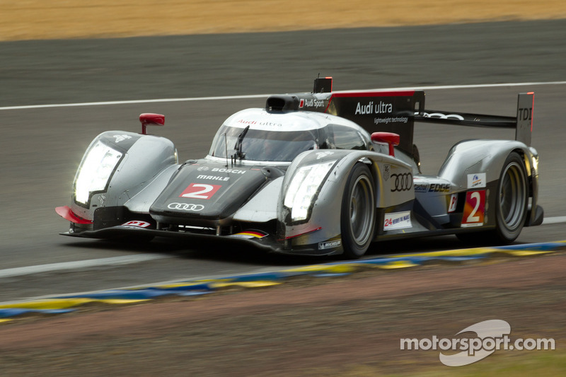 #2 Audi Sport Team Joest Audi R18 TDI: Marcel Faessler, Andre Lotterer, Benoit Treluyer