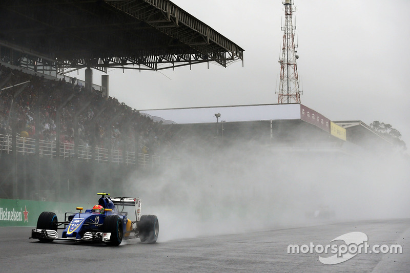 Felipe Nasr foi o nono colocado, somando os dois primeiros pontos da Sauber de 2016.
