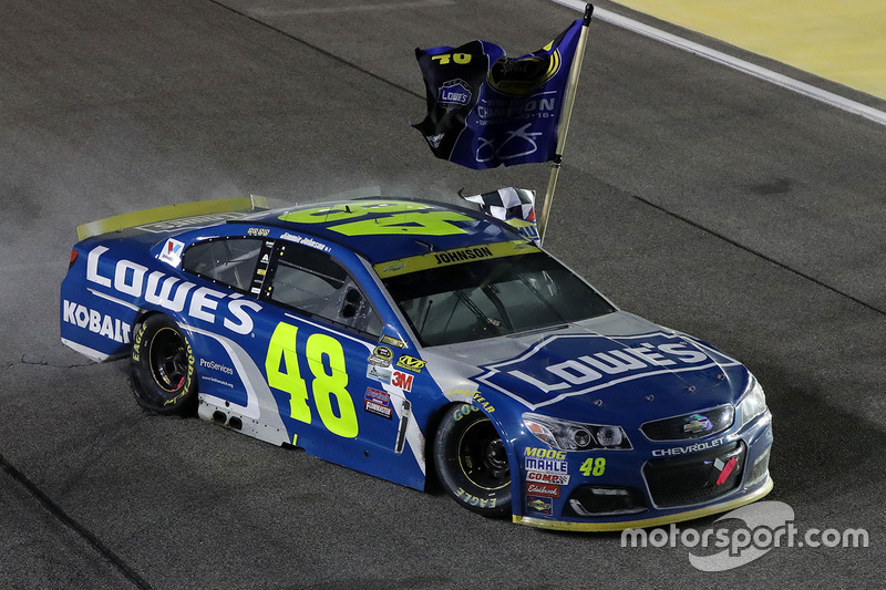 #8: Lowe's Champions Edition von Jimmie Johnson, Hendrick Motorsports