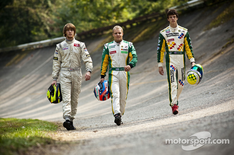 Valtteri Bottas, James Calado y Nigel Melker, podio del campeonato 2011 de la GP3