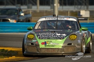 #4 Magnus Racing Porsche GT3: Justin Bell, Ryan Eversley, Daniel Graeff, Ron Yarab Jr.