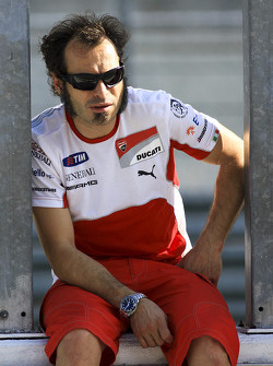 Віто Гуарескі, менеджер команди Ducati Marlboro Team