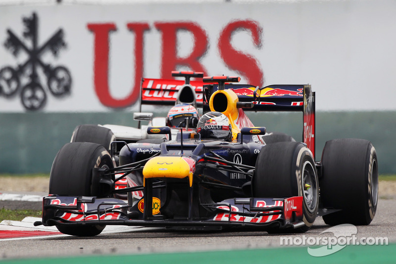 Sebastian Vettel, Red Bull Racing voor Jenson Button, McLaren