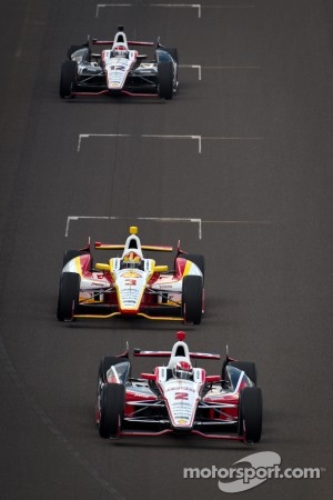 Ryan Briscoe, Team Penske Chevrolet, Helio Castroneves, Team Penske Chevrolet, Will Power, Verizon Team Penske Chevrolet