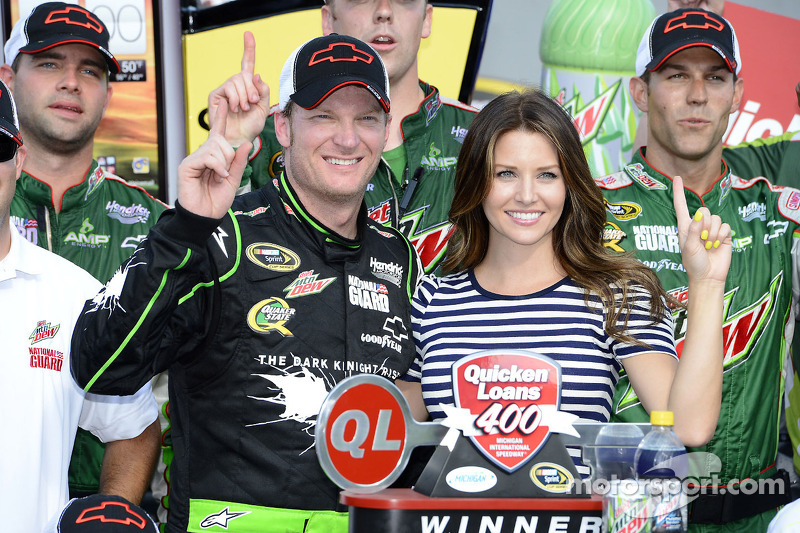 Michigan 2012: Ende der sieglosen Serie von Dale Earnhardt Jr.