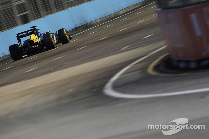 Vitaly Petrov, Caterham