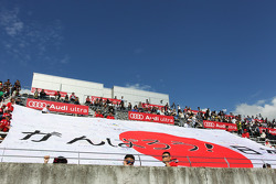 Japanese fans