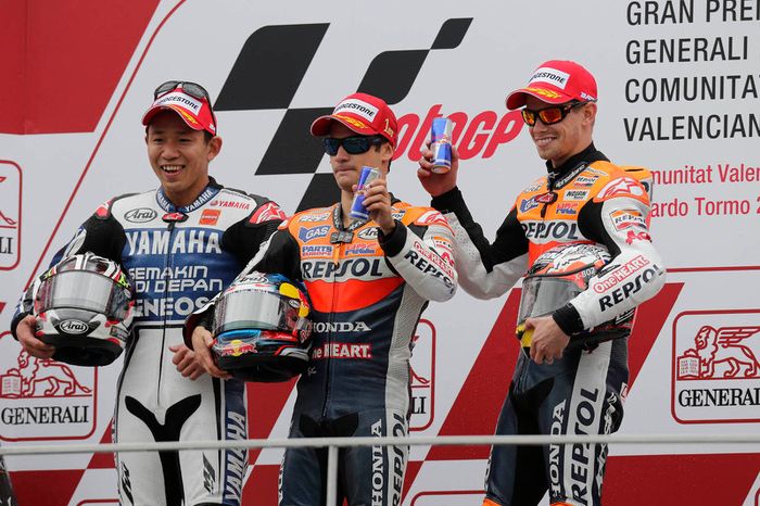 2012. Pedrosa ganó la carrera, bajo la lluvia, por delante del piloto probador de Yamaha, Katsuyuki Nakasuga, y de Casey Stoner, ya como compañero en Honda, que fue tercero.