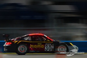 #30 MOMO/NGT Motorsport Porsche GT3: Jakub Giermaziak, Angel Andres Benitez Jr., Sean Edwards