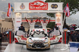 Podium: winners Sébastien Loeb and Daniel Elena, Citroën Total Abu Dhabi World Rally Team