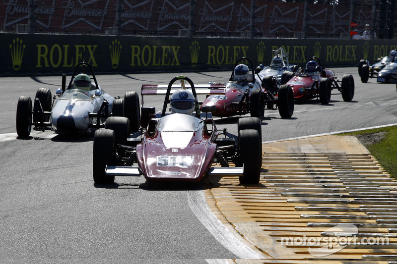 Formula Vee revival laps