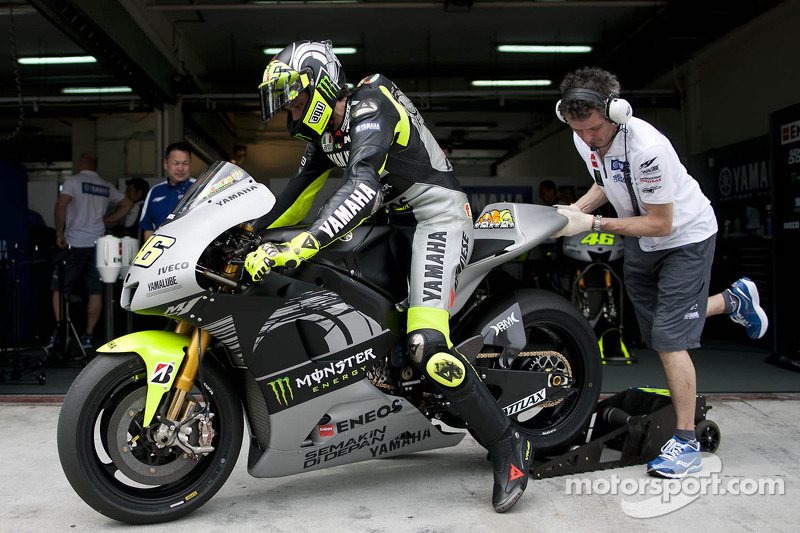 Valentino Rossi, Yamaha Factory Racing