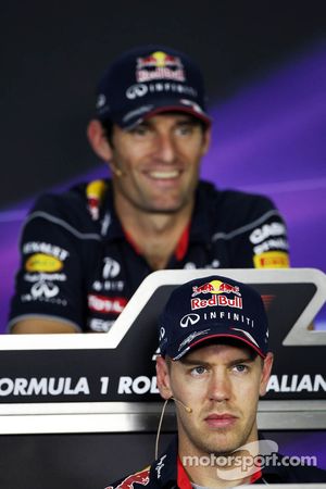 Mark Webber, Red Bull Racing e Sebastian Vettel, Red Bull Racing na coletiva da FIA