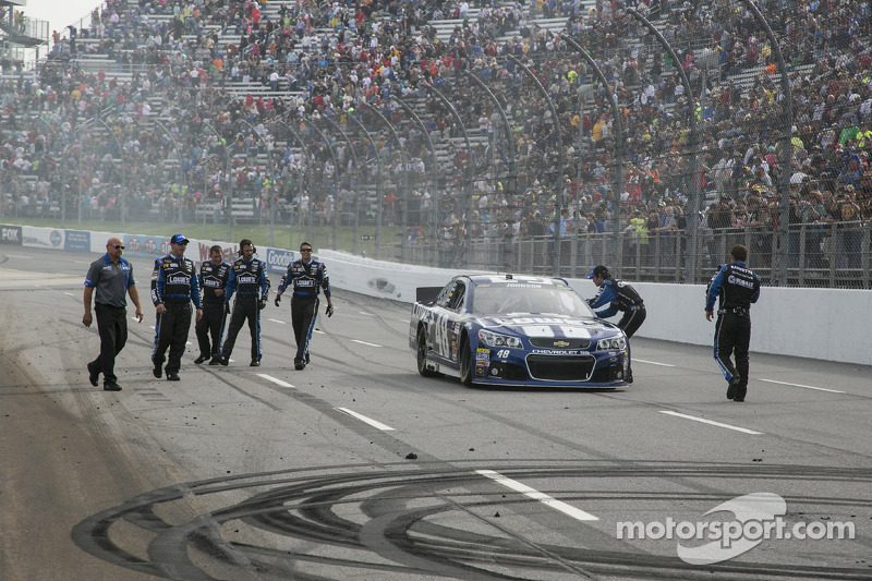 2013, Martinsville 1: Jimmie Johnson (Hendrick-Chevrolet)