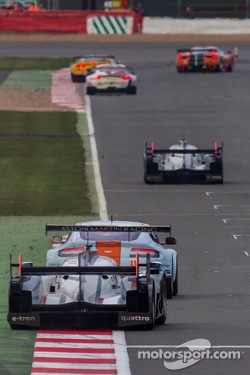 #2 Audi driven by Allan McNish edges closer to #1 Audi driven by Benoit Tréluyer in the final moments of the 6 Hours of Silverstone