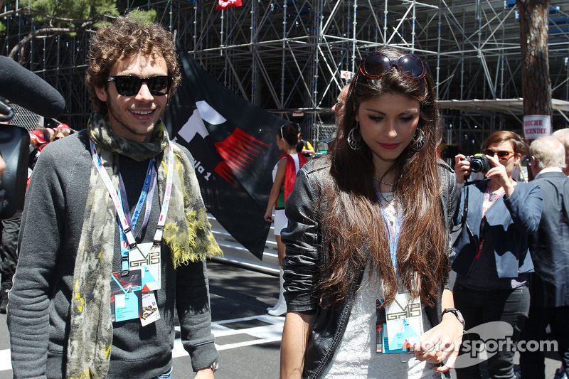 Valentino Rossi, Moto GP rider with his girlfriend Linda Morselli, on the grid