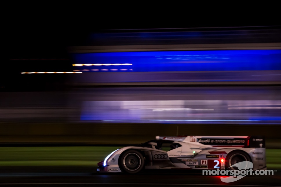 #2 Audi Sport Team Joest Audi R18 e-tron quattro: Tom Kristensen, Allan McNish, Loic Duval