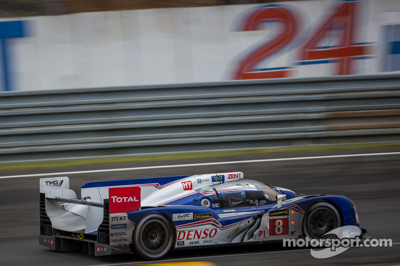 #8 Toyota Racing Toyota TS030 Hybrid: Anthony Davidson, Stéphane Sarrazin, Sebastien Buemi