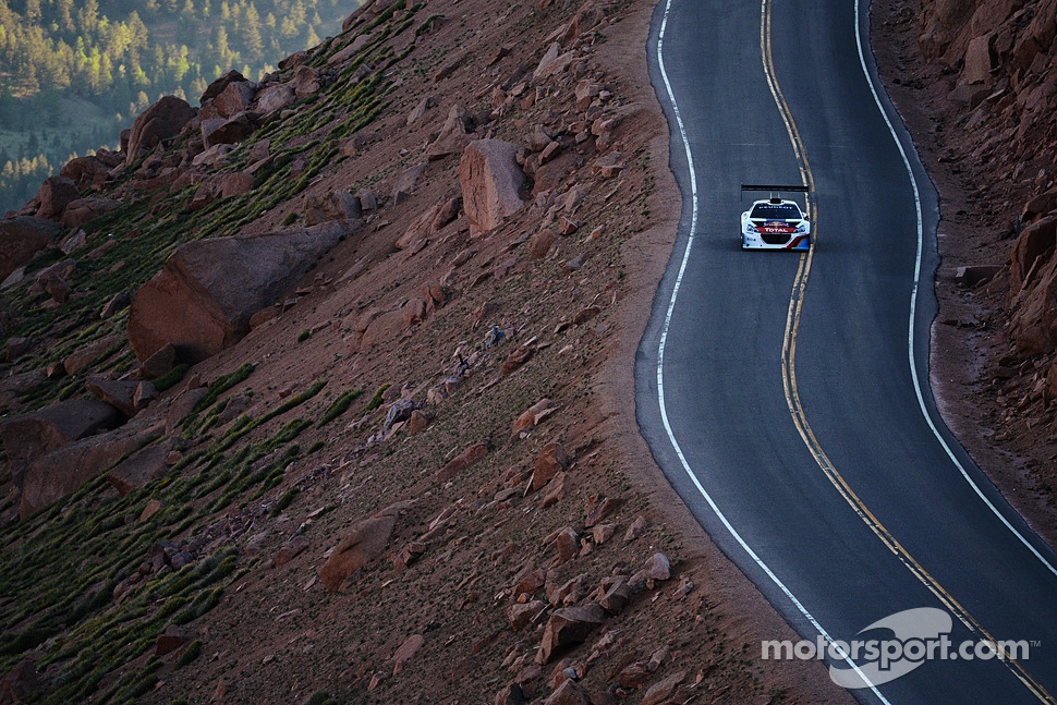 #208 Peugeot 208 T16 Pikes Peak: Sébastien Loeb