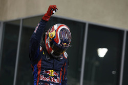 Race winner and 2013 champion Daniil Kvyat