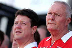 John Booth, Marussia F1 Team Team Principal and Dave O'Neill, Marussia F1 Team Manager