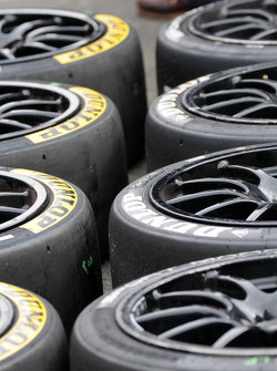 Dunlop Tyres