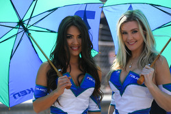 Falken Tire girls