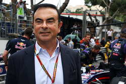 Carlos Ghosn, voorzitter Renault, op de grid