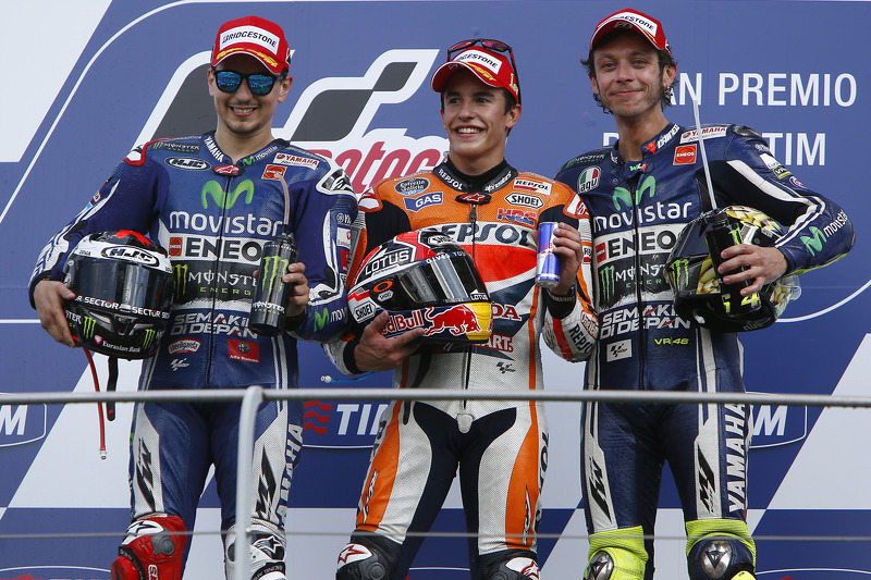 Podio: 1º Marc Márquez, 2º Jorge Lorenzo, 3º Valentino Rossi