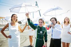 Robin Frijns, Caterham piloto de testes e reserva