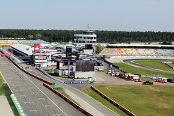Pits y paddock en Hockenheim