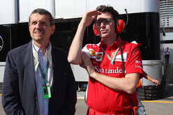 Guenther Steiner avec Mattia Binotto
