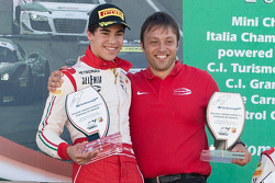 Podium: le vainqueur Lance Stroll